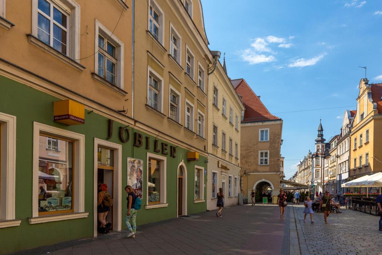 Silver Vision Apartment - Rynek Ополе Екстер'єр фото